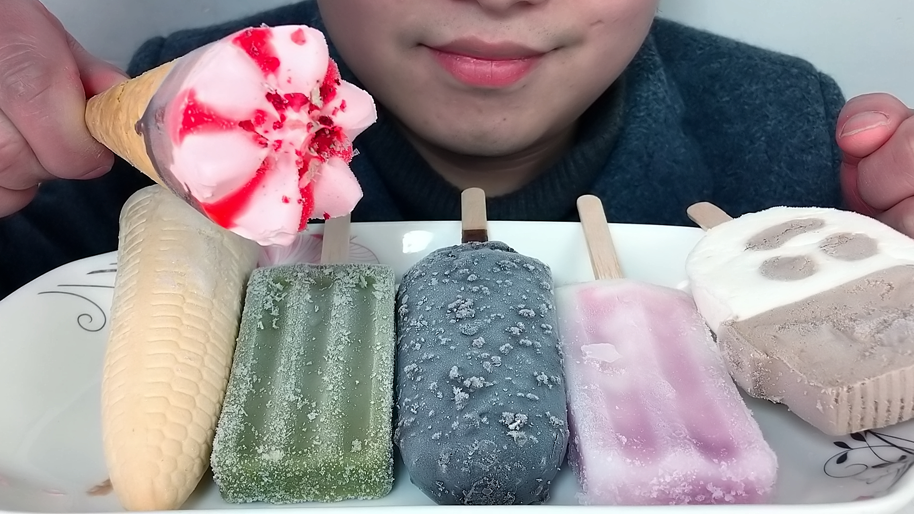 吃6种不同的雪糕冰淇淋,听不同咀嚼音!